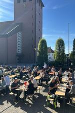 Biker beim Frühstück