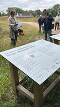 Informationstafel im Klimapark